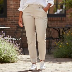 Michael Kors lightweight Khaki flat front pants size 10